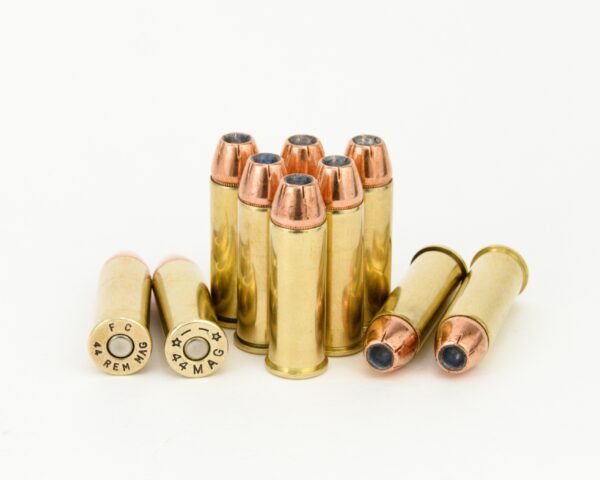 44 Magnum Personal Defense / Hunting Ammunition with 240 Grain XTP Hollow Point Bullets 20 Rounds Nickel Cases