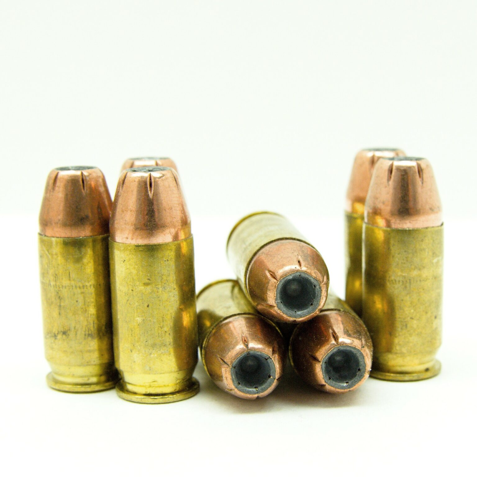 9mm Luger Personal Defense Ammunition With 124 Grain Hornady XTP Hollow 